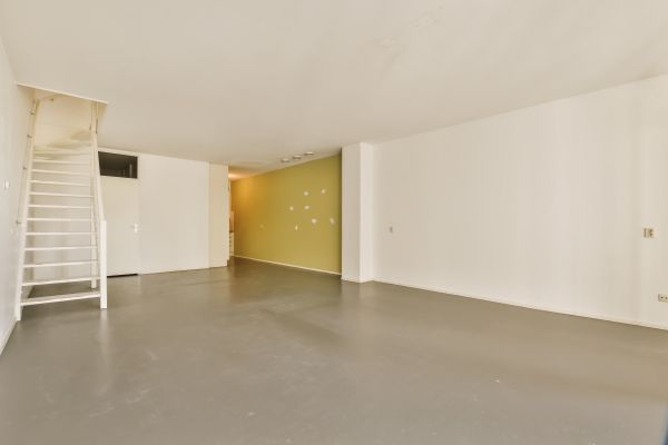 Basement Floor Tinting in Bellevue