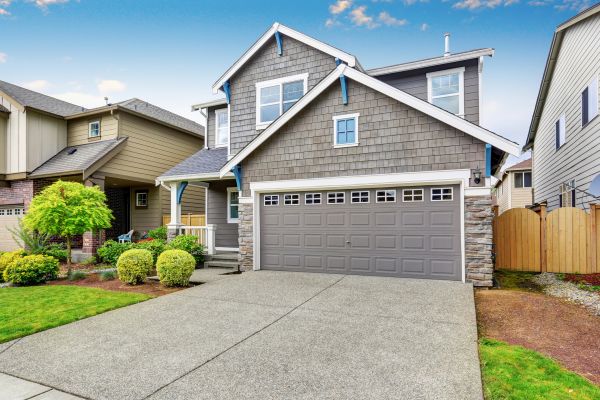 Cost of Driveway Acid Washing in Bellevue